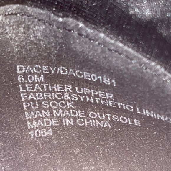 Steve Madden “Dacey” Gray Leather Ankle Booties w/ Silver Hardware & Tassel- 6M - Picture 11 of 11